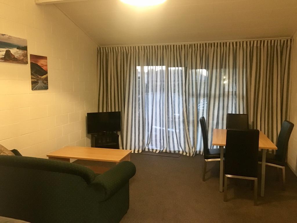 Andorra Motel Geraldine Exterior photo